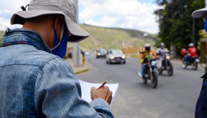 Engenharia de Trânsito do Detran inicia estudo para melhoria da sinalização de Limoeiro