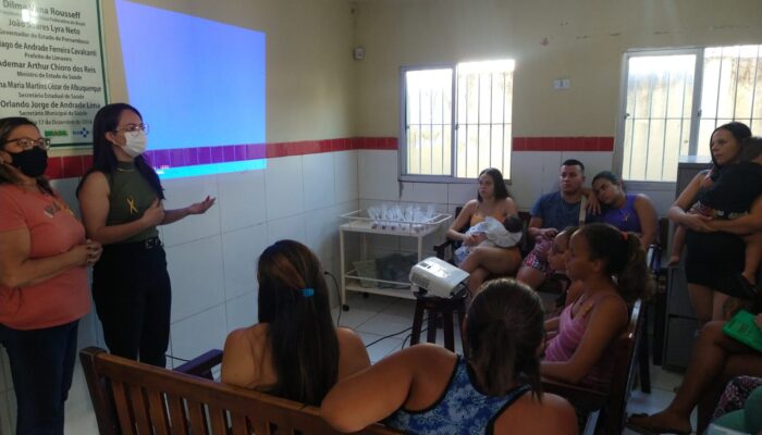 Unidades Básicas de Saúde de Limoeiro vivenciam campanha Agosto Dourado