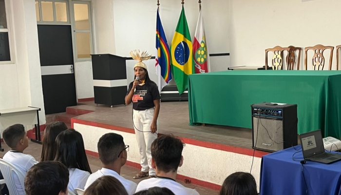 Secretaria de Educação e Esportes de Limoeiro desenvolve projeto Cine Conhecimento