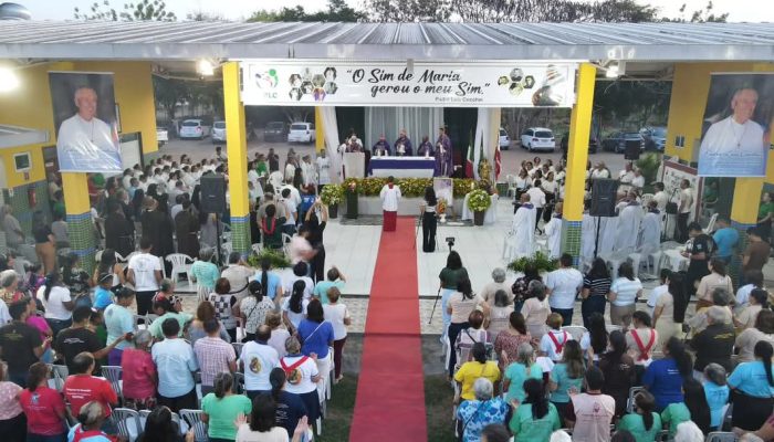 Prefeitura de Limoeiro participa da Missa de Ação de Graças pelo Centenário do Servo de Deus Luís Cecchin