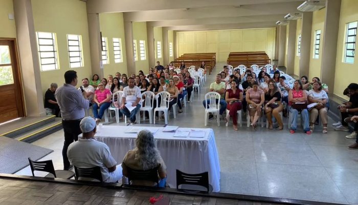 Secretaria de Educação e Esportes de Limoeiro realiza Colegiado